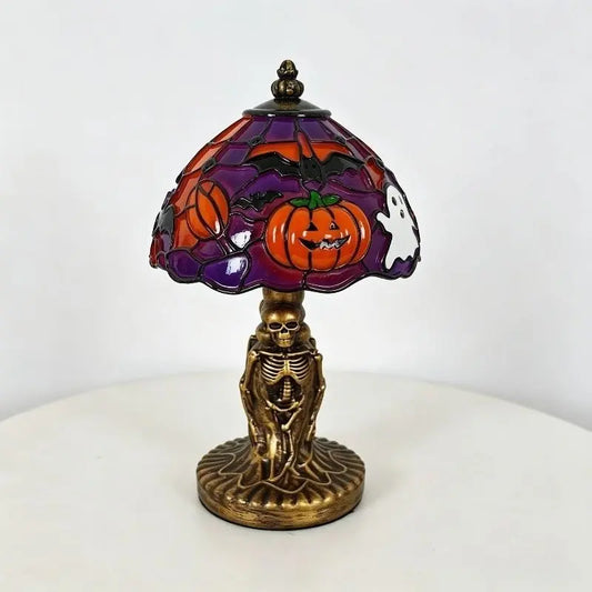 Retro Pumpkin Bat Pattern Desk Lamp, Vintage Stained Glass Style Halloween Table Lamp with Warm Ambient Glow, Decorative Pumpkin Bedside Night Light for Bedroom, Living Room & Spooky Home Decor
