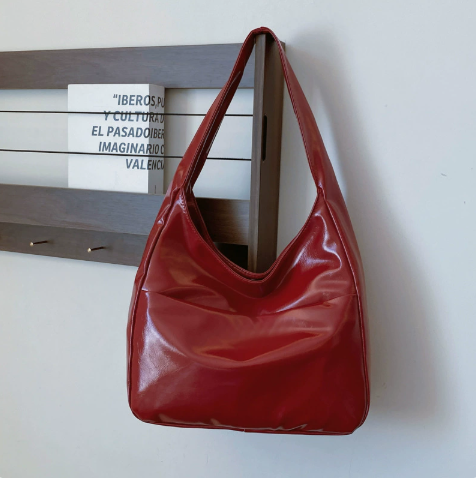 ✨ SlouchMuse™ Oversized Shoulder Bag – Effortless Style, Room for Everything