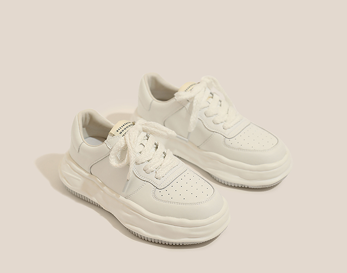 Old Shoes Leather Casual Sports Shoes Women's Wild Thick Soles Increase
