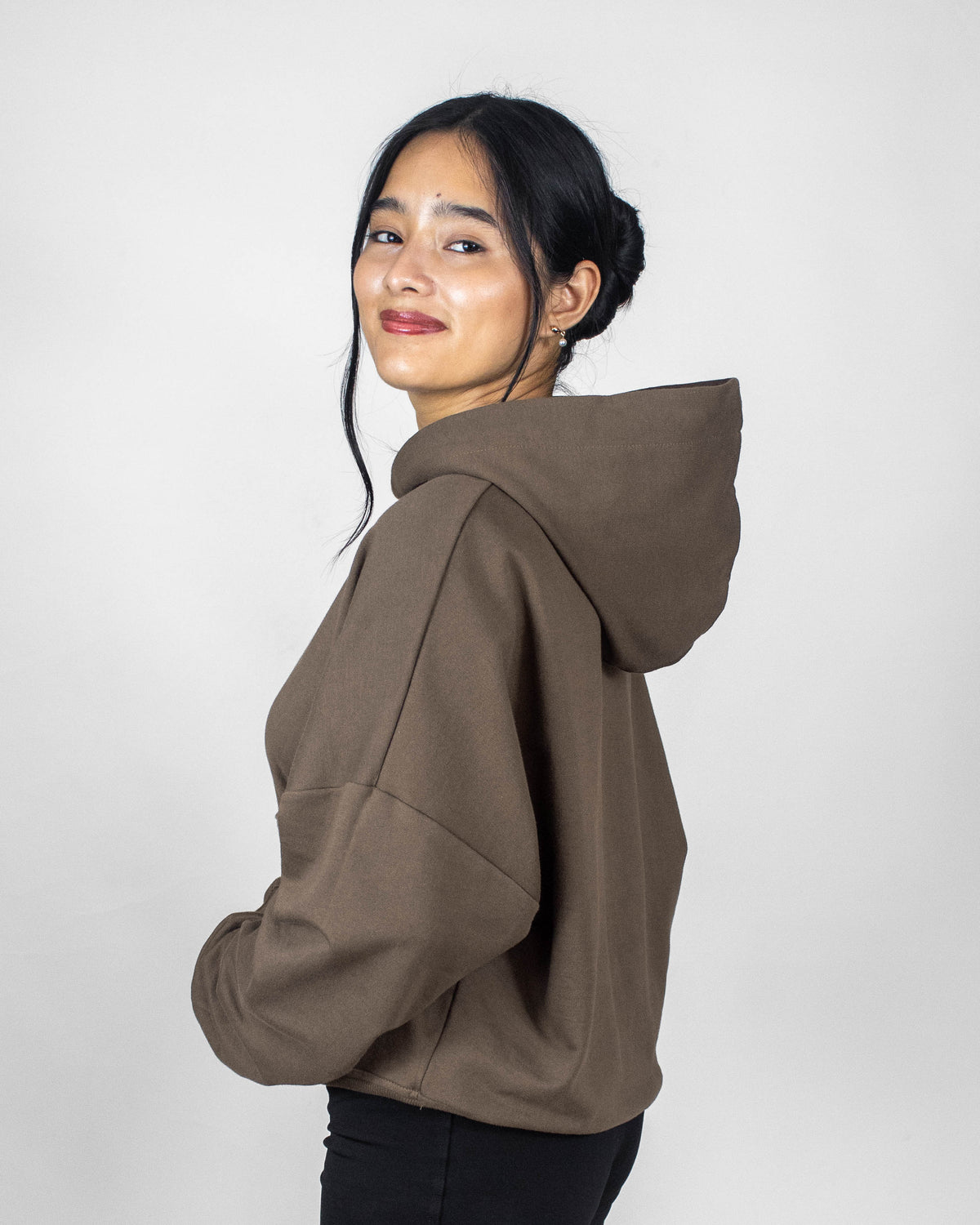 ✨ CloudWear™ Comfort Hoodie – Premium Soft Casual Pullover for Everyday Style