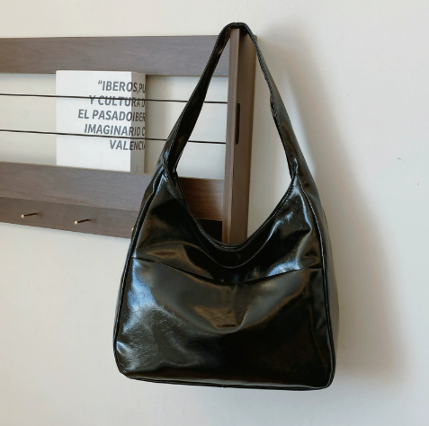 Women’s Soft Vegan Leather Hobo Bag, Lightweight Slouchy Shoulder Handbag, Large Casual Tote Purse for Everyday Work, Shopping & Travel