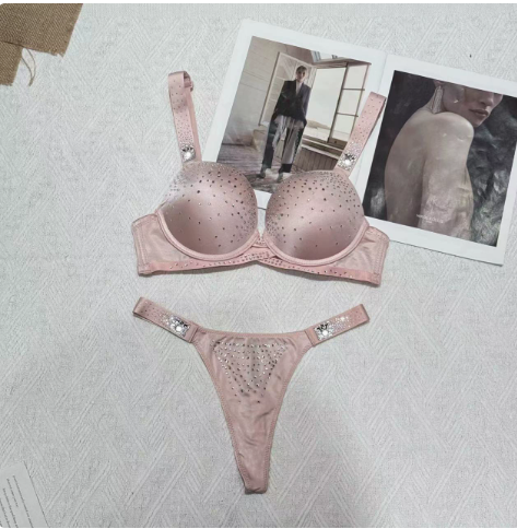 ✨ GlamLuxe™ Sparkling Rhinestone Lingerie Set – Sexy Push-Up Bra & Panty Set